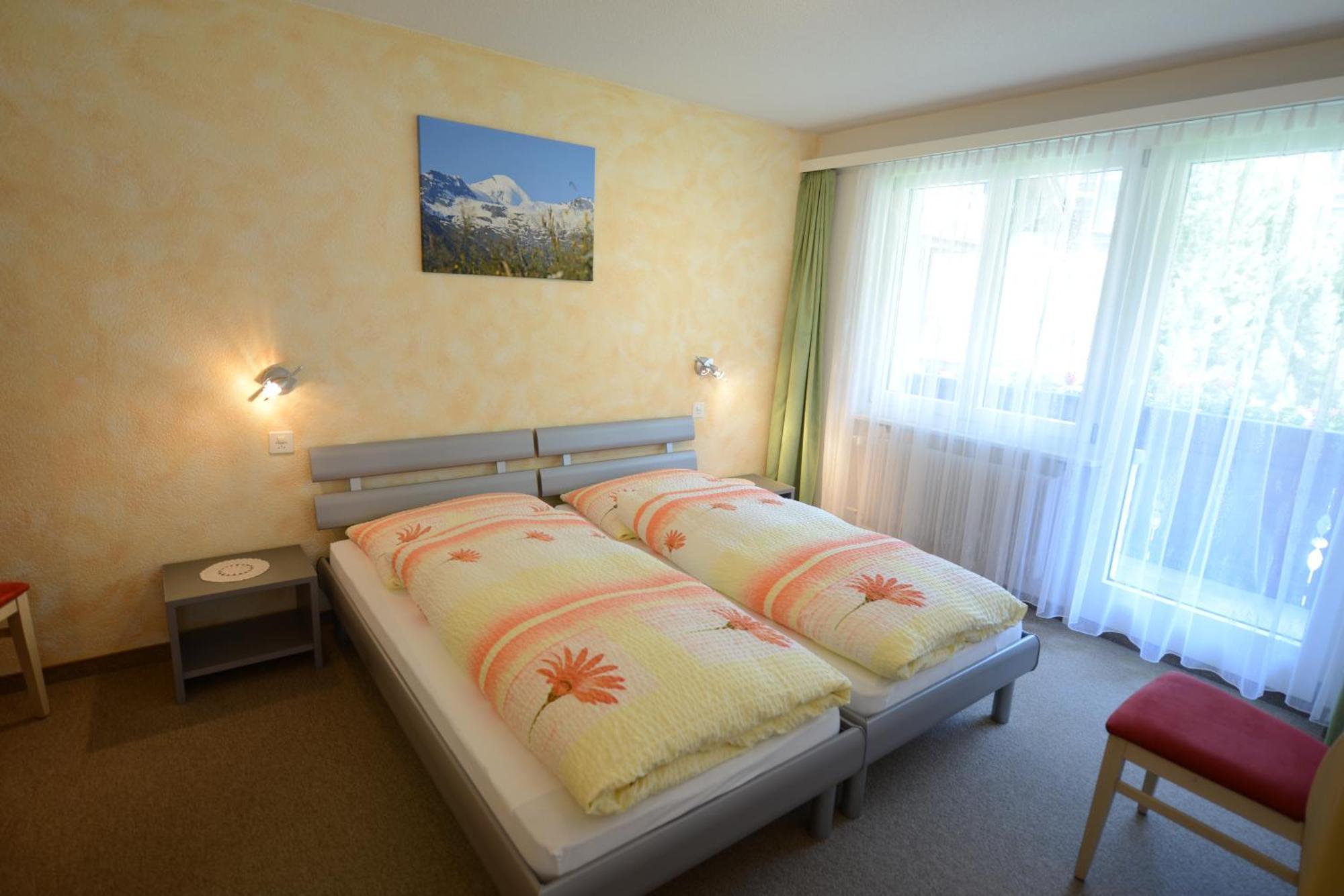 Haus Kandahar Saas Fee Szoba fotó